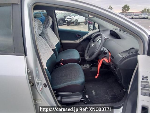 Used 2005 AT toyota vitz KSP90 Image[13]