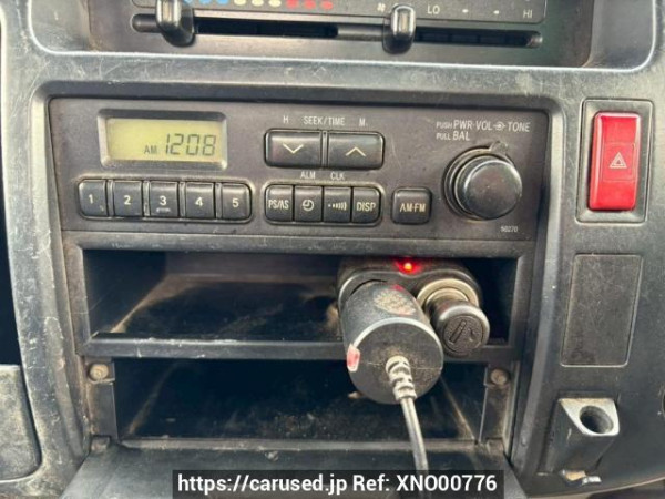 Used 2000 MT hino dutro XZU322T Image[33]