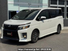 Toyota Voxy ZRR80W