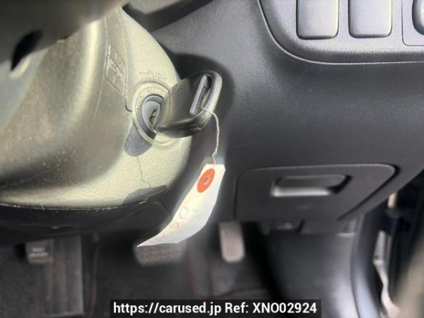 Used 2005 AT toyota wish ZNE10G Image[18]