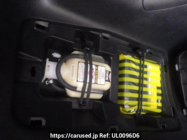 Used 2015 AT toyota voxy ZRR85G Image[38]