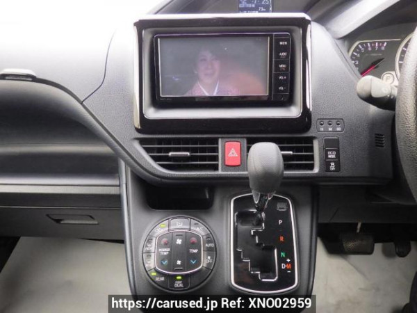 Used 2015 AT toyota noah ZRR80G Image[23]