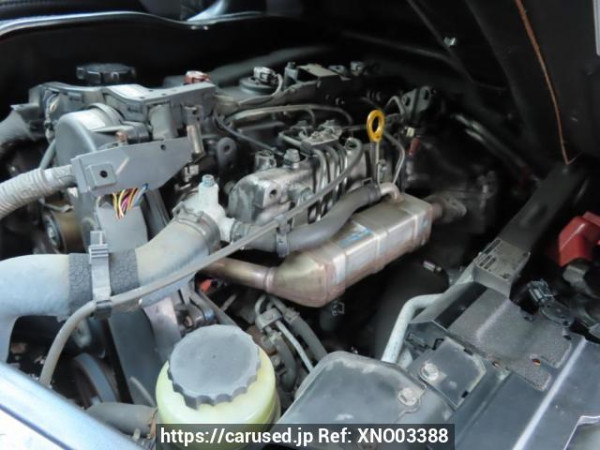 Used 2005 AT toyota regiusace-van KDH205V Image[9]