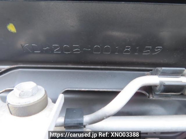 Used 2005 AT toyota regiusace-van KDH205V Image[12]