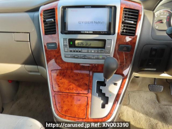 Used 2002 AT toyota alphard ANH10W Image[32]