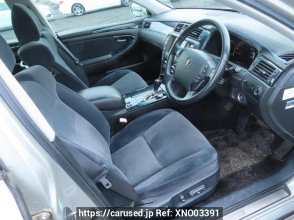Used 2004 AT toyota crown GRS182 Image[13]