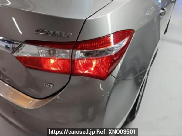Used 2015 AT toyota corolla - Image[8]