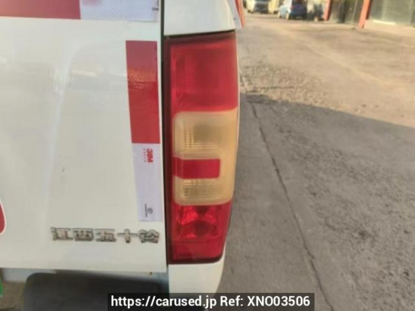 Used 2020 MT isuzu re-max - Image[18]