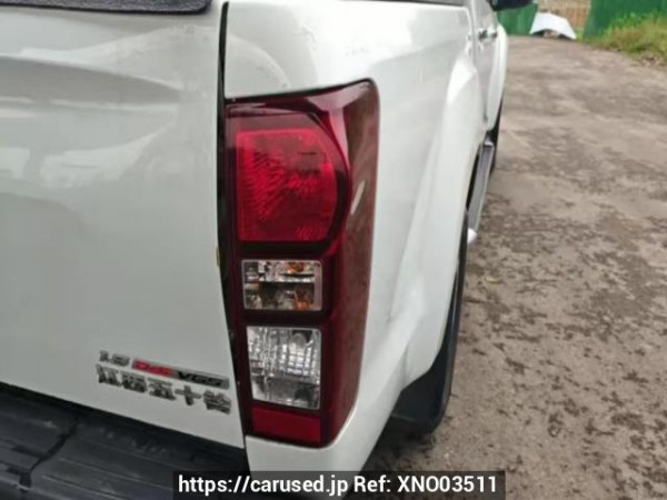 Used 2021 MT isuzu d-max - Image[7]