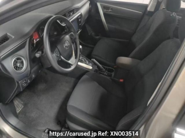 Used 2019 AT toyota corolla - Image[7]