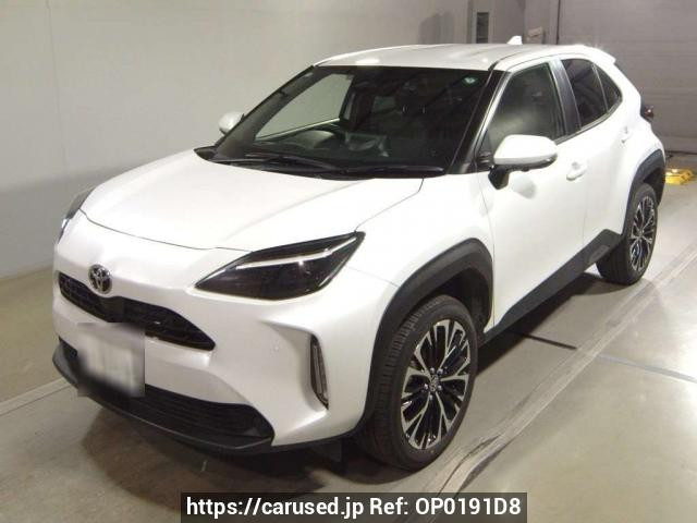 2025 Toyota YARIS CROSS MXPB10