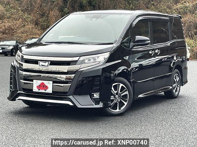 Buy Used 2019 Toyota Noah DBA-ZRR80W (XNP00740) - Carused.jp