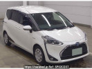 Toyota Sienta NHP170G