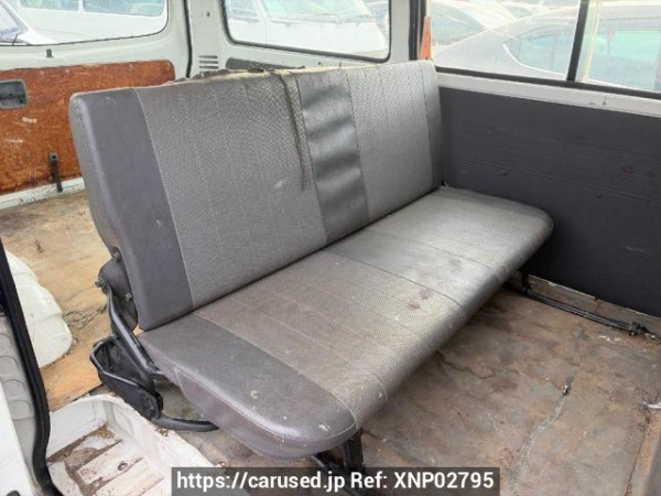 Used 2004 MT nissan vanette-van SK82VN Image[9]