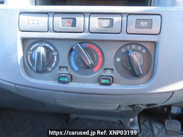 Used 2005 MT nissan caravan-van CWGE25 Image[26]