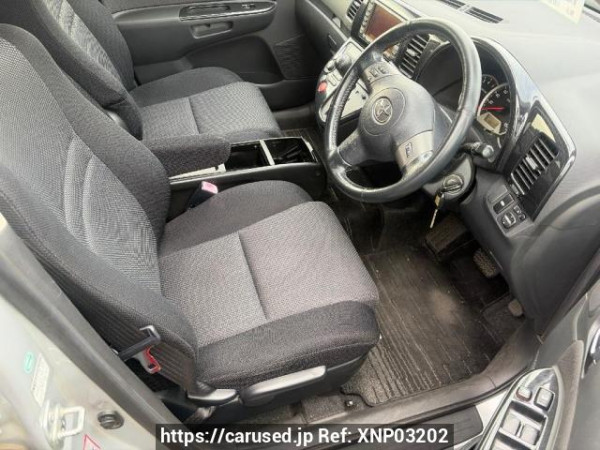 Used 2003 AT toyota wish ZNE10G Image[10]