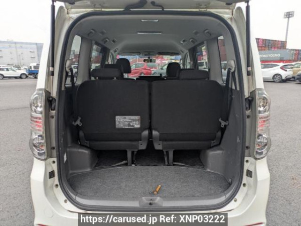Used 2008 AT toyota voxy ZRR70W Image[8]