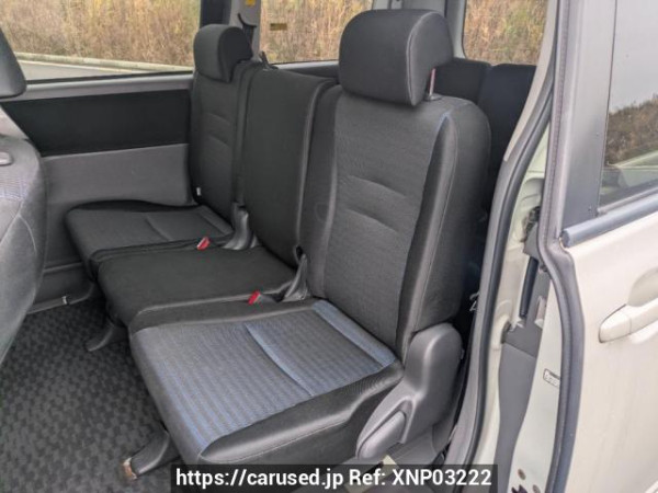 Used 2008 AT toyota voxy ZRR70W Image[16]