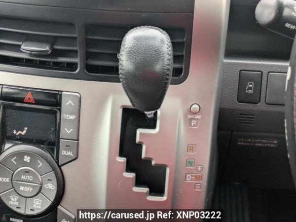 Used 2008 AT toyota voxy ZRR70W Image[29]