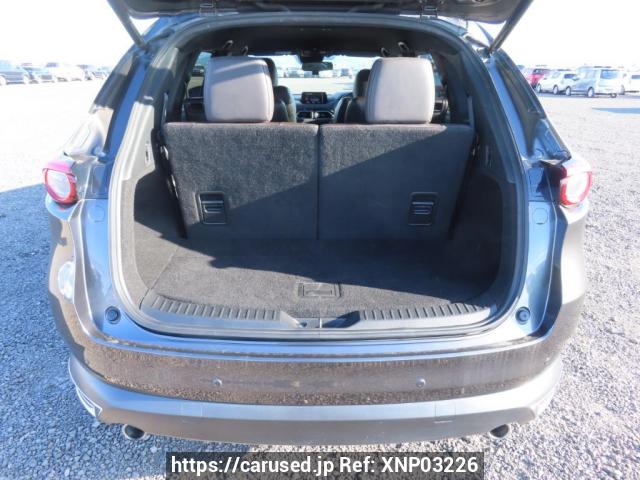 Buy Used 2017 Mazda CX-8 KG2P (XNP03226) - Carused.jp