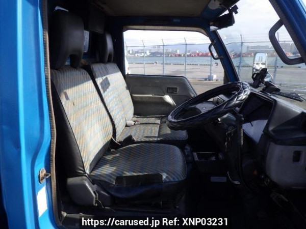 Used 1989 AT mitsubishi canter FE305BD Image[16]