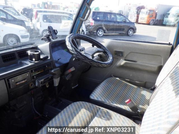 Used 1989 AT mitsubishi canter FE305BD Image[19]