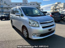 Toyota Noah ZRR75W