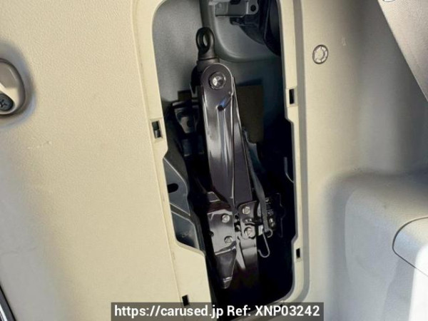 Used 2009 AT toyota noah ZRR75W Image[47]