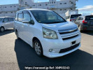 Toyota Noah ZRR70W