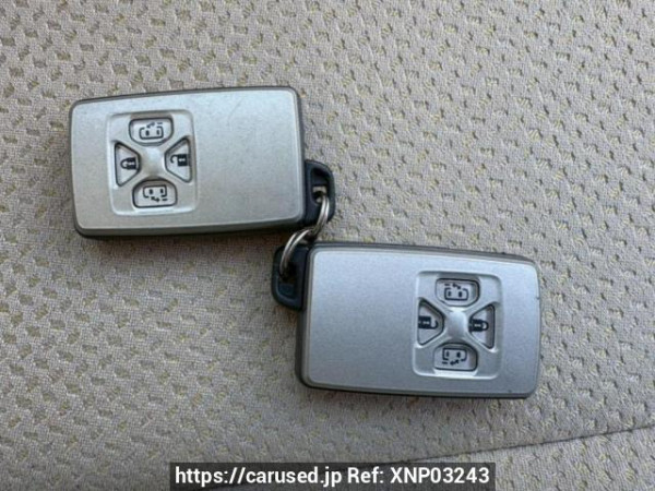 Used 2009 AT toyota noah ZRR70W Image[30]