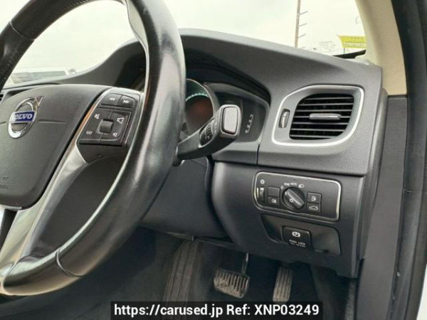 Used 2014 AT volvo s60 FB4164T Image[28]