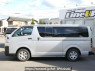 Used 2006 AT toyota regiusace-van KDH200V Image[2]