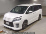 Used 2014 AT toyota voxy ZRR80W Image[0]