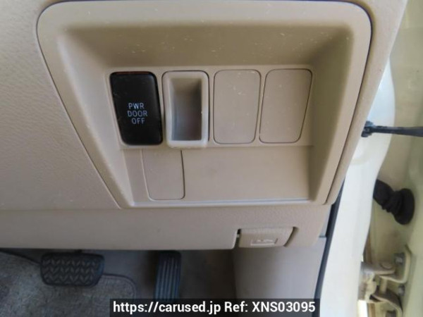 Used 2006 AT toyota raum NCZ20 Image[28]
