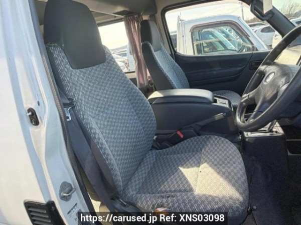 Used 2001 AT toyota hiace-wagon RZH111G Image[8]