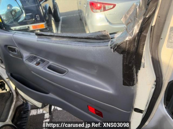 Used 2001 AT toyota hiace-wagon RZH111G Image[16]