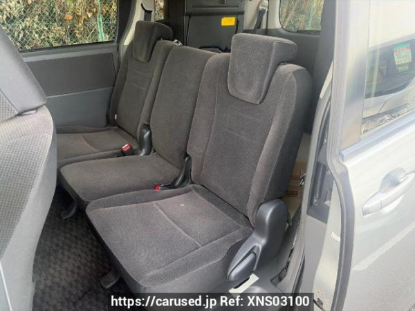 Used 2008 AT toyota noah ZRR70G Image[11]