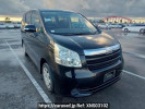 Toyota Noah ZRR70G