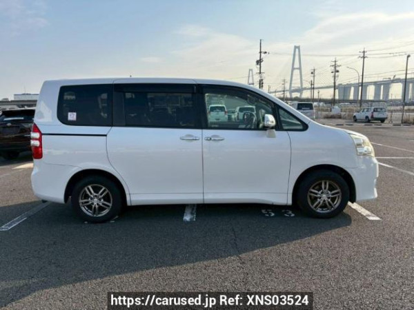 Used 2010 AT toyota noah ZRR70G Image[7]