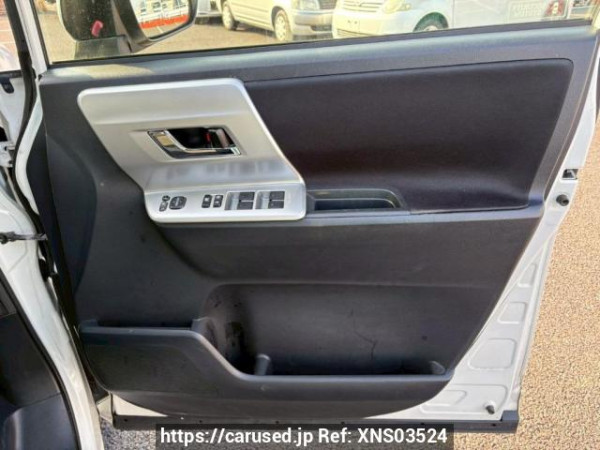 Used 2010 AT toyota noah ZRR70G Image[17]