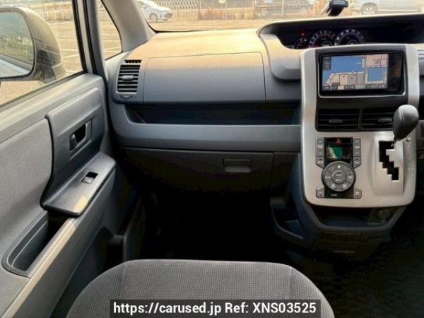 Used 2008 AT toyota noah ZRR70G Image[20]