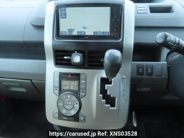 Used 2008 AT toyota voxy ZRR70W Image[25]