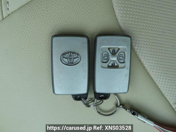 Used 2008 AT toyota voxy ZRR70W Image[30]