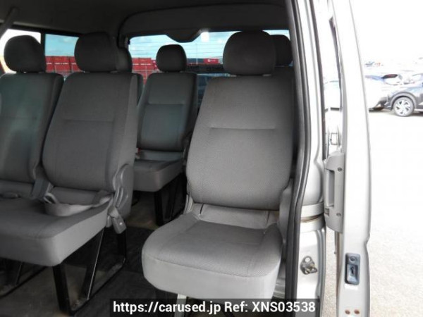 Used 2006 AT toyota hiace-wagon TRH214W Image[17]
