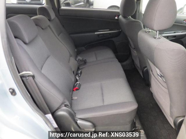 Used 2003 AT toyota wish ZNE10G Image[15]