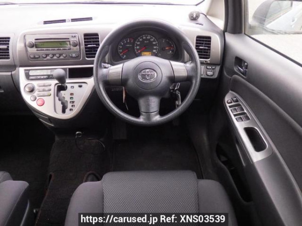 Used 2003 AT toyota wish ZNE10G Image[20]