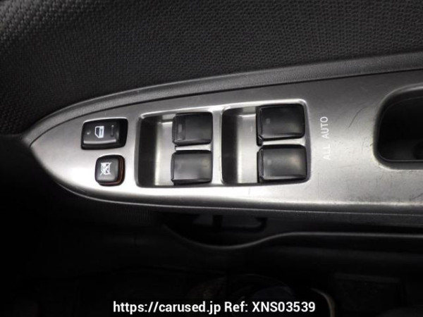 Used 2003 AT toyota wish ZNE10G Image[29]
