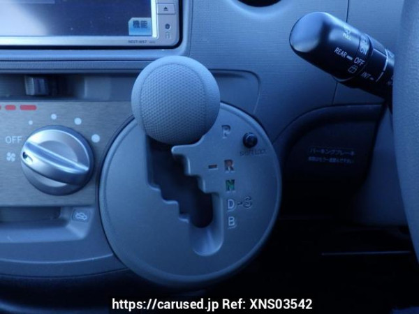 Used 2006 AT toyota sienta NCP81G Image[26]