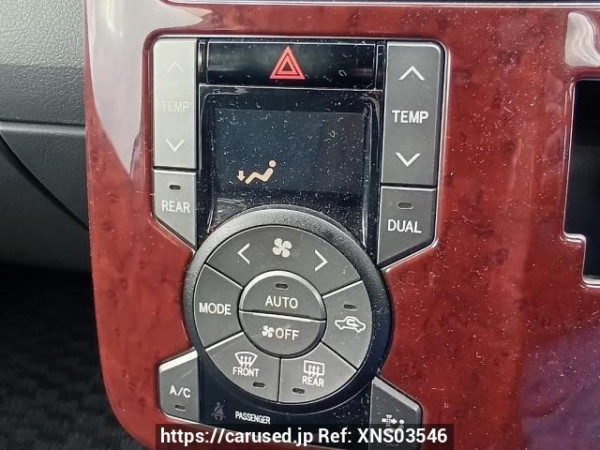 Used 2007 AT toyota noah ZRR70W Image[26]