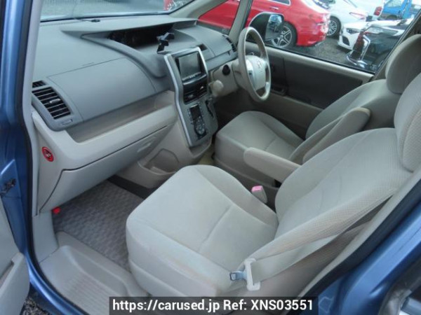 Used 2009 AT toyota noah ZRR70G Image[14]